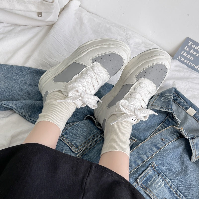 Dame Sporty Sneakers med robust overdel og åndbar konstruktion Stilla