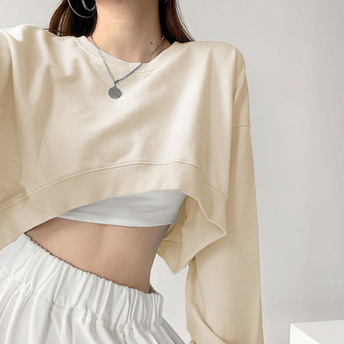 Kvinders afslappede crop sweatshirt med løse ærmer og moderne snit