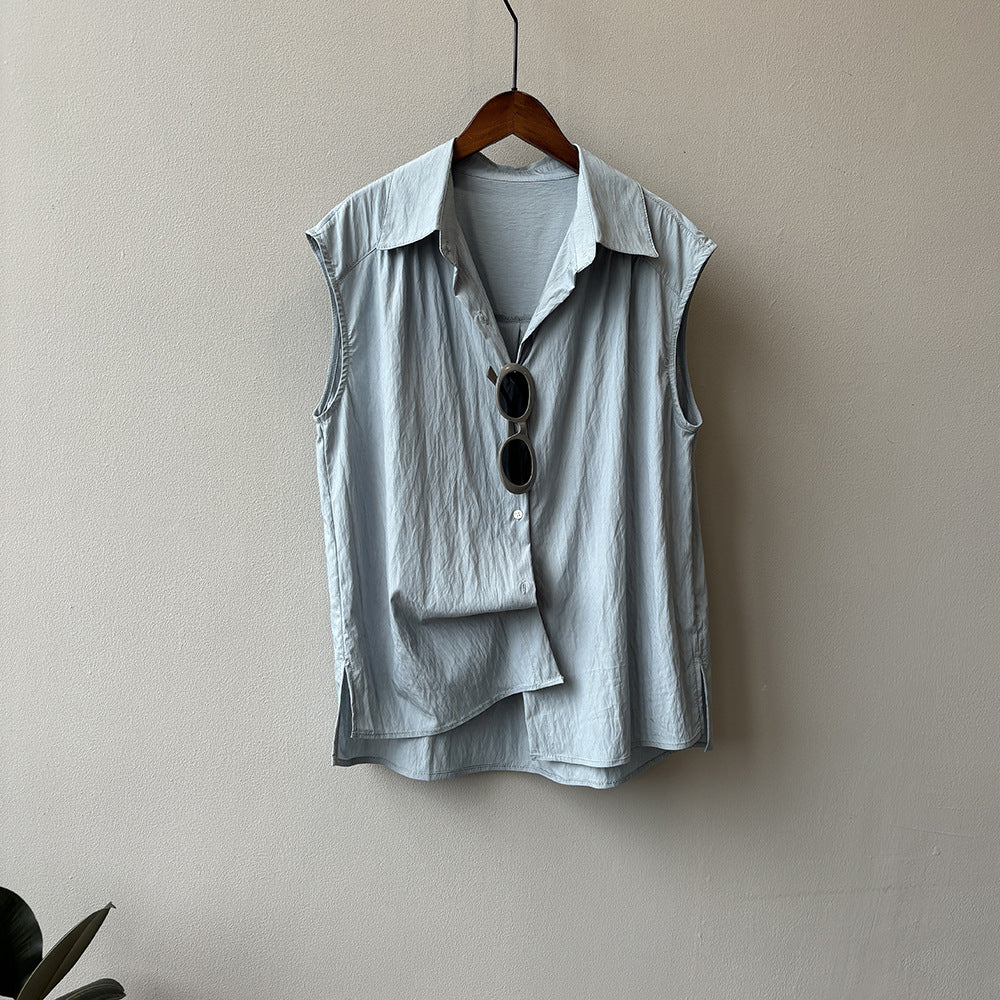 Dame casual blouse med elegant ståkrave og unik knapdetaljering Stilla