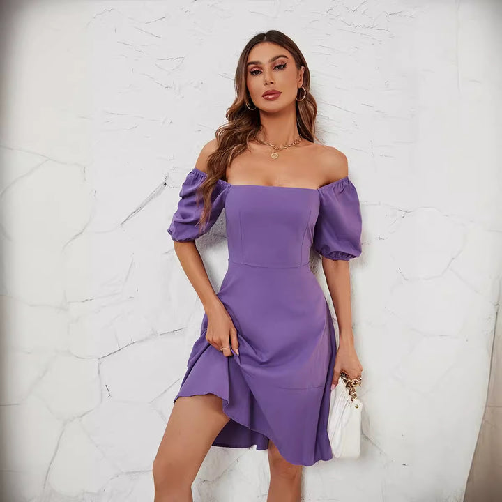 Dame Off-Shoulder Kjole med Puffærmer og svajende Skørt Stilla