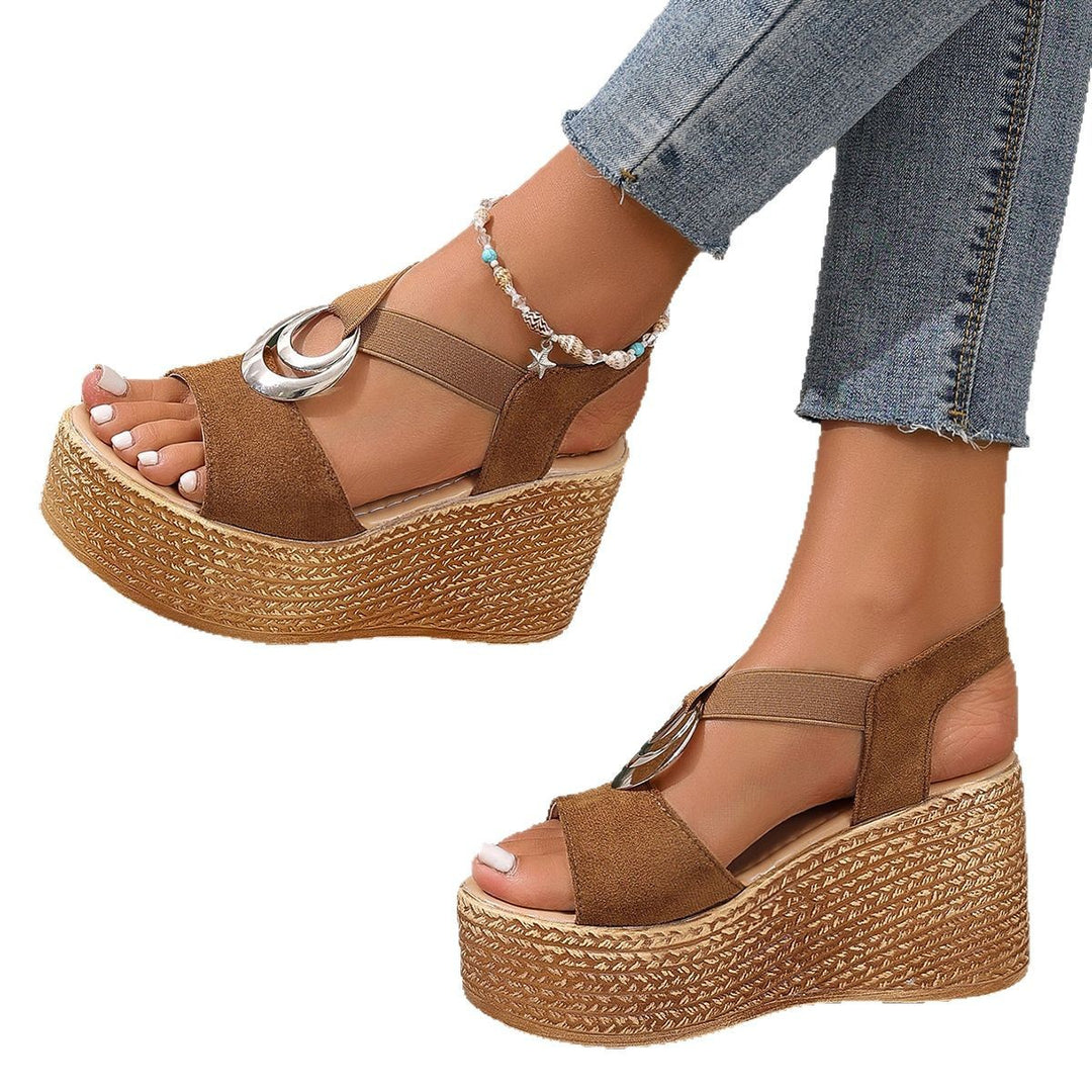 Dame nan Plateau sandalette i retro stil med jute-udseende, dekorativ metal ornament og elastisk hælrem Skovae