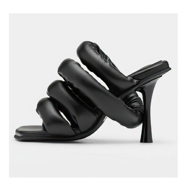 Femme Strappy High-Heel Slide Sandaler med polstret detaljer Stilla