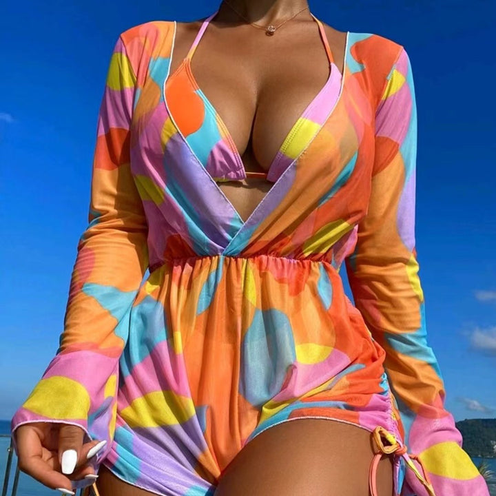 Dame strandoutfit med luftig tunika og bikini Skovae