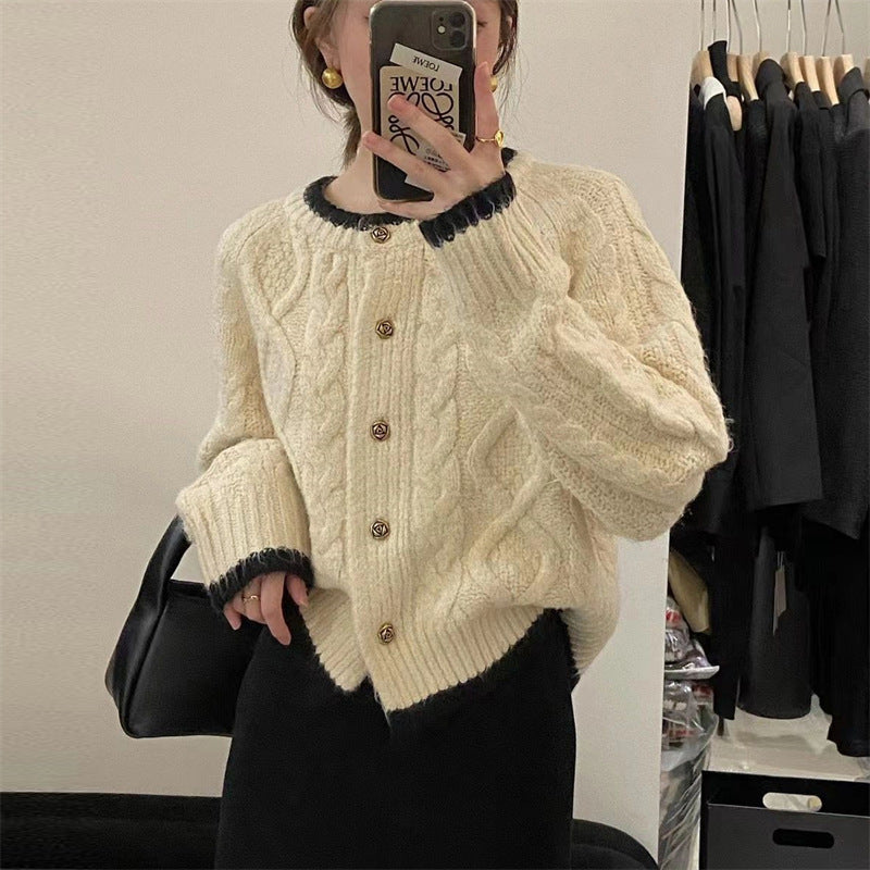 Femme Kabelstrik Knap-Cardigan Stilla