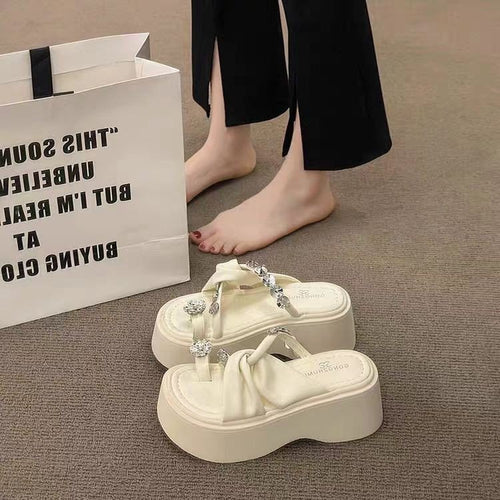 Dame Plateau-sandaletter med fashionabel knude-design og funkende applikationer Stilla