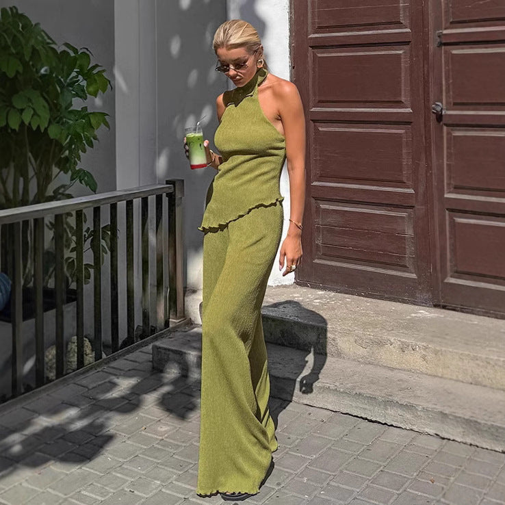 Dame wrapped dress med asymmetrisk kant og elegant flæseafslutning Stilla