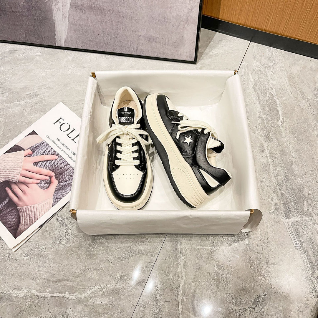 Dame Sneakers med modigt design og behagelig, støddæmpende sål Stilla