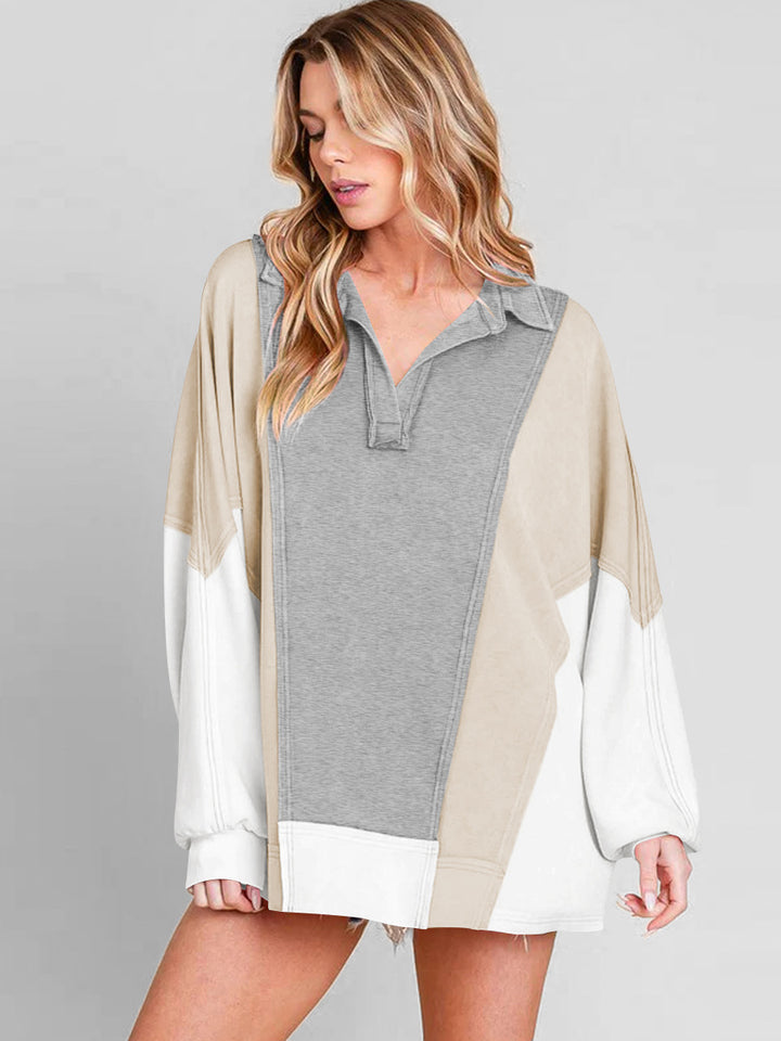 Dame Oversized Poloshirt med farverigt design og afslappet snit Stilla