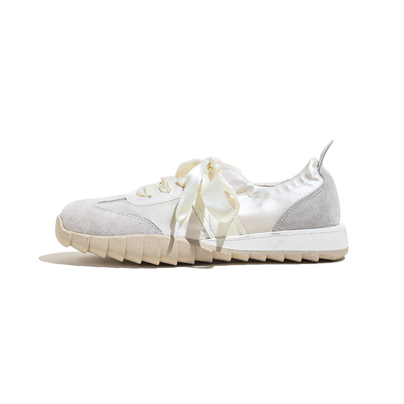 Dame Sporty Sneakers med elegante Satin- og Nubuck-elementer Stilla
