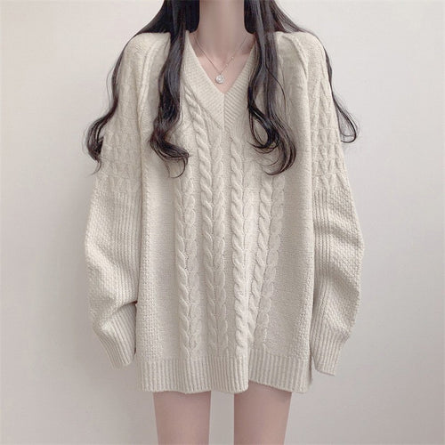 Kvindernes oversized strikket sweater med kabelmønster og V-hals Stilla