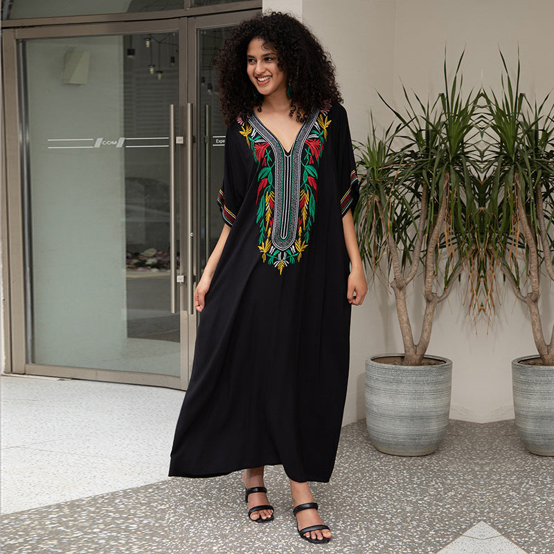 Dame Maxi-Kaftan med kunstnerisk broderi og bred pasform Stilla