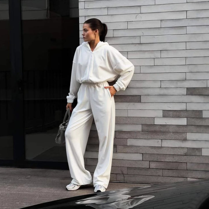 Kvinders hyggelige fleece jumpsuit med hætte og praktiske lommer Skovae