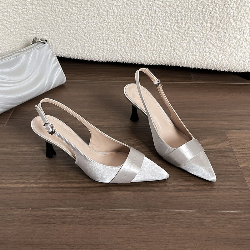 Dame Sling-Pumps med elegant satin-overflade og raffineret hæl højde Stilla
