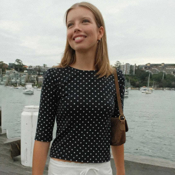 Dame Polka-dot langærmet skjorte med behagelig pasform og modedesign Skovae