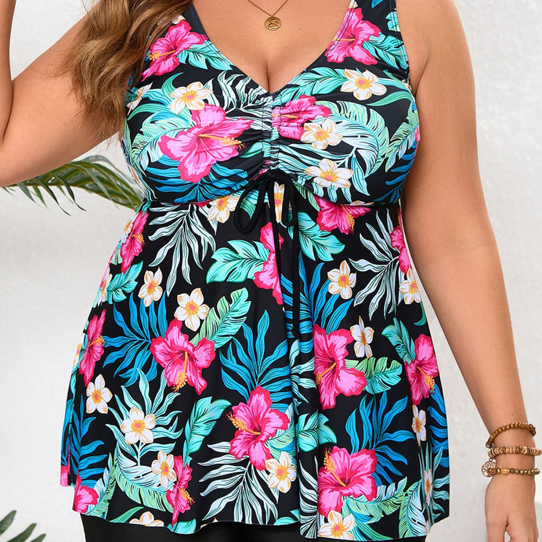 Dame tankini med blomsterwrapdesign og indarbejdet shorts Skovae