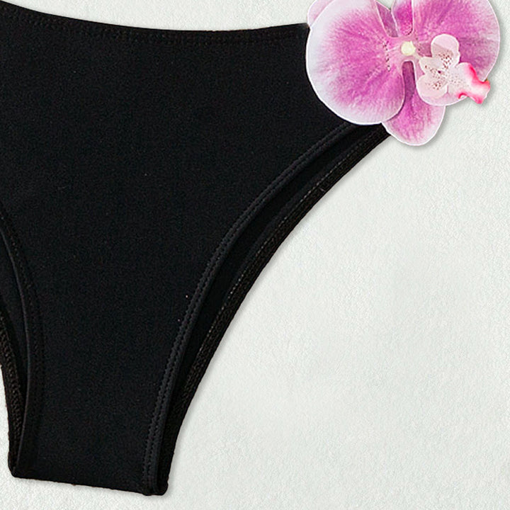 Dame Bandeau-bikini med elegante orkidé-accenter Skovae