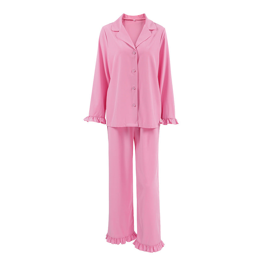Dame Pyjama-sæt i blødt satin med elegante flæsedetaljer Stilla