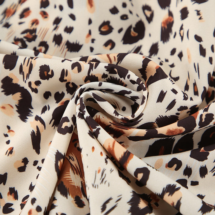 Dame satin pyjamas med dyreprint Stilla