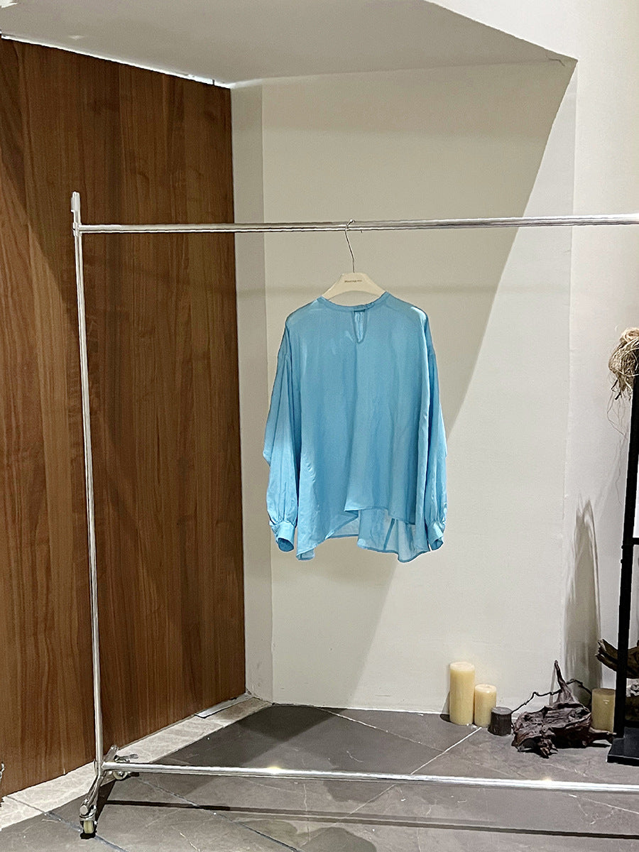 Dame luftig Oversized-overdel med elegant V-udskæring og fine ærmeafslutninger Stilla