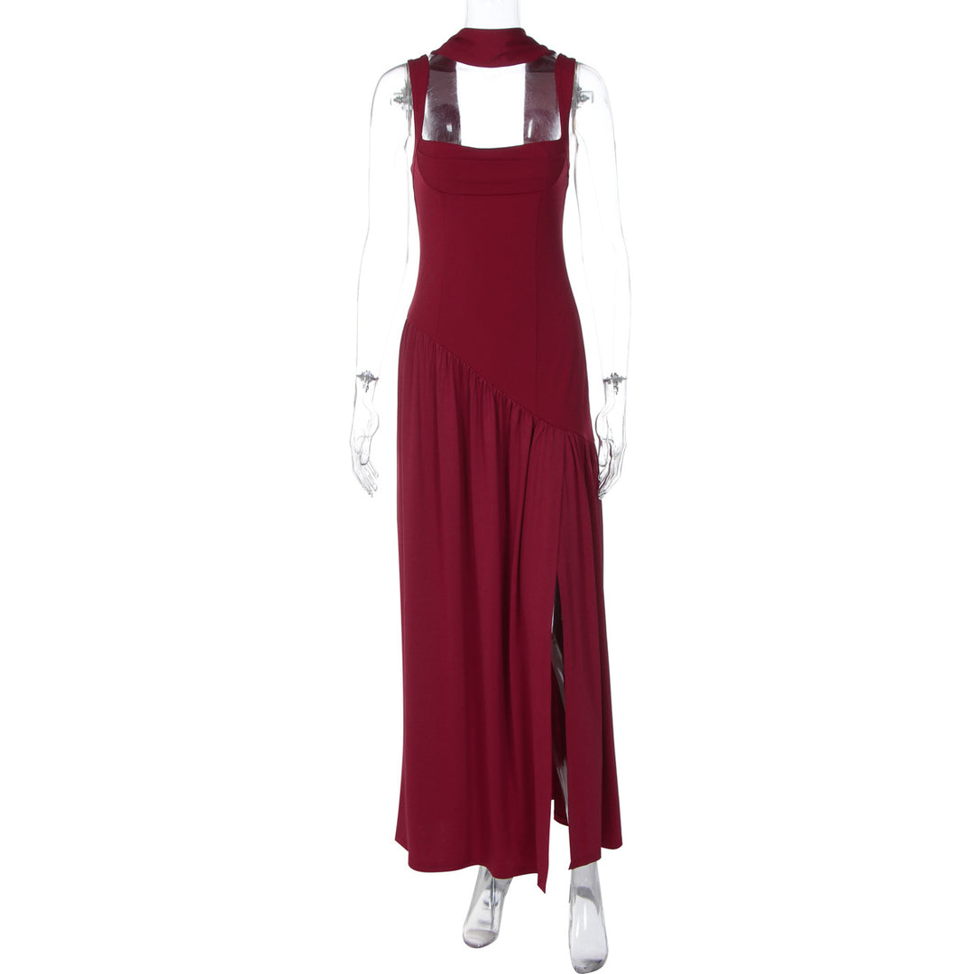Dame Elegant aftenkjole med asymmetrisk snit og dyb slids Skovae
