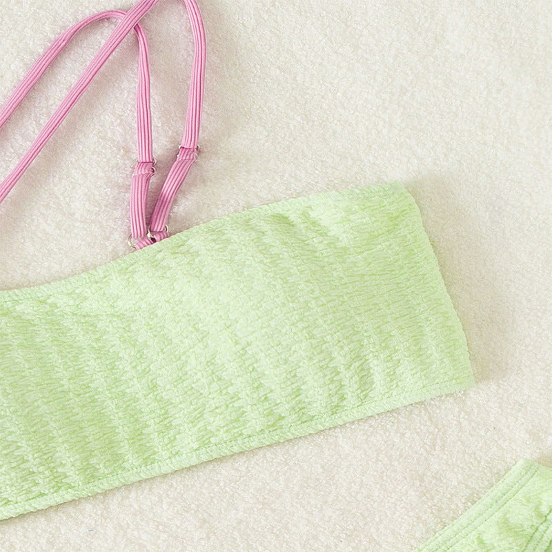 Dame bikini-sæt med legende vikledesign og elastiske detaljer Skovae