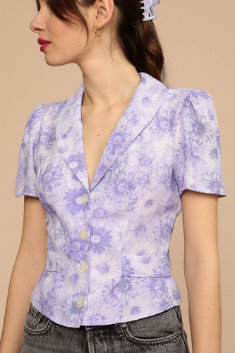 Damebluse i vintage-stil med florale mønstre Stilla