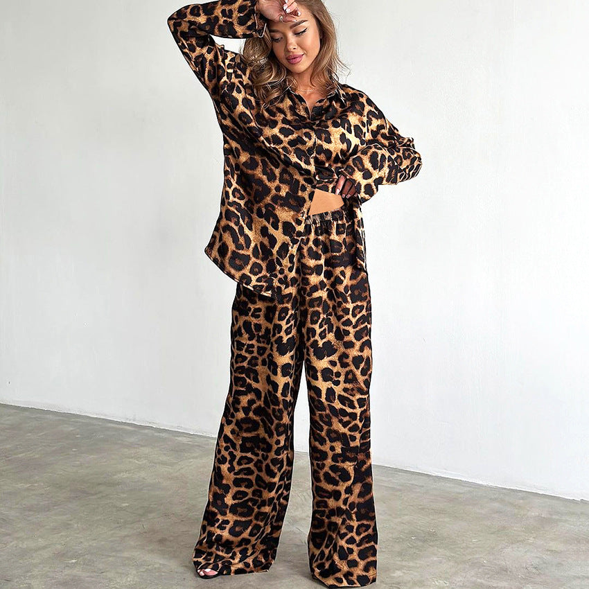 Dame Elegante Pyjamasæt med leopardmønster og komfortabel pasform Stilla