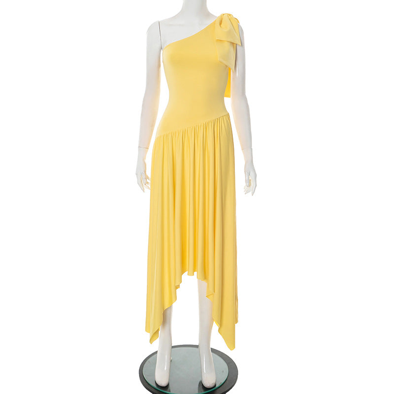 Dame asymmetrisk One-Shoulder Maxikjole med sløjfedetail Stilla