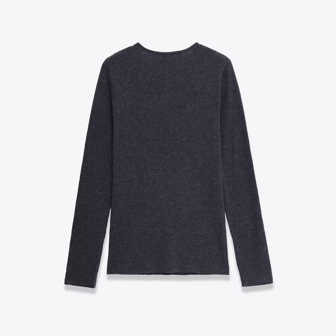 Dame Langærmet shirt med dekorative knapper og fint ribdesign Stilla