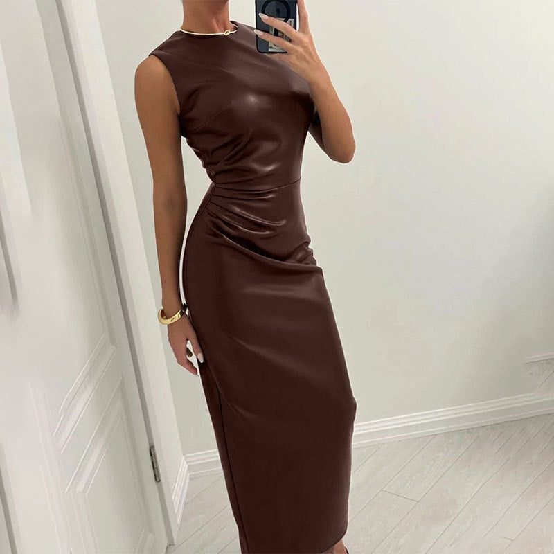 Damer Lang kjole med asymmetrisk snit og elegant drapering Skovae