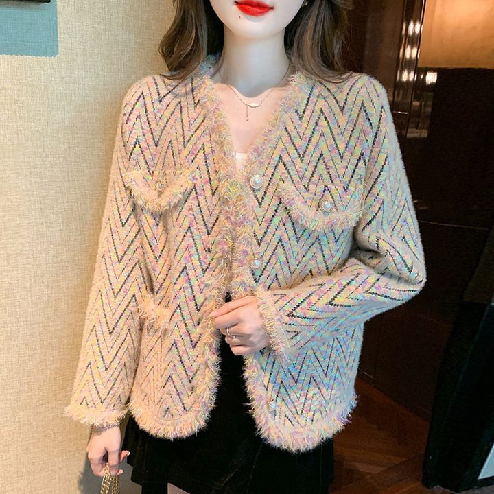 Kvinders fashionable cardigan med chic zigzag mønster og elegante knapdetaljer Stilla