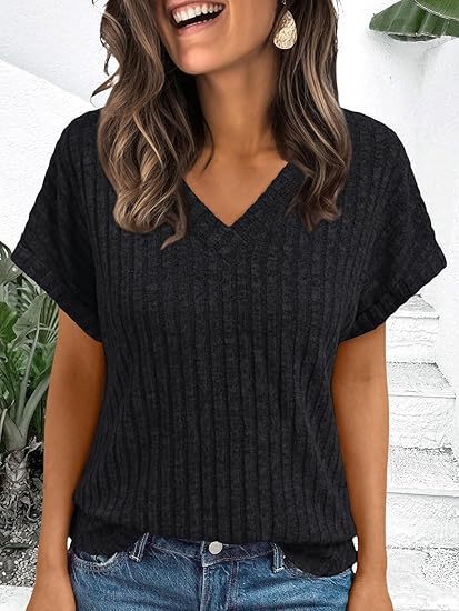 Dame afslappet V-hals T-shirt med streifenstruktur Skovae