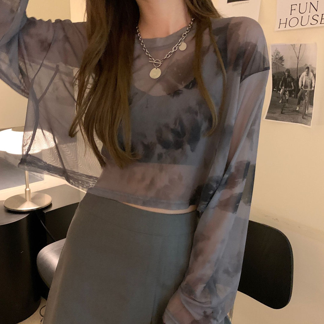 Kvinders cropped sweatshirt i moderne batikdesign med brede ærmer og rund halsudskæring Skovae
