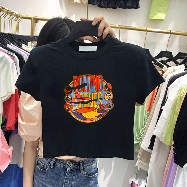Kvinders kortærmet T-shirt med kreativt trykdesign og løs pasform