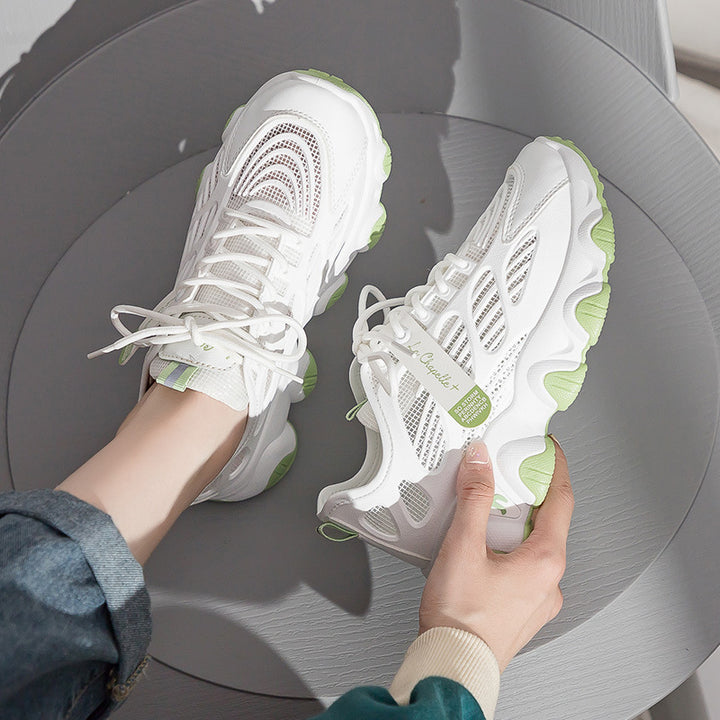 Dame Airy Performance Sneakers med åndbar mesh-overflade og støddæmpende sål Stilla