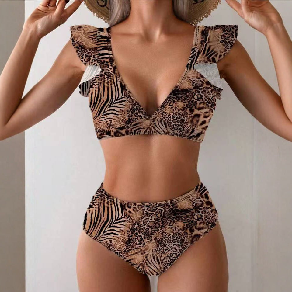 Dame bikini-sæt med legende flæser og blomsterprint Skovae