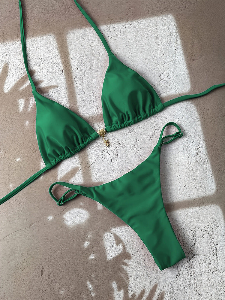 Dame triangel-bikini med justerbare stropper og elegante detaljer Skovae
