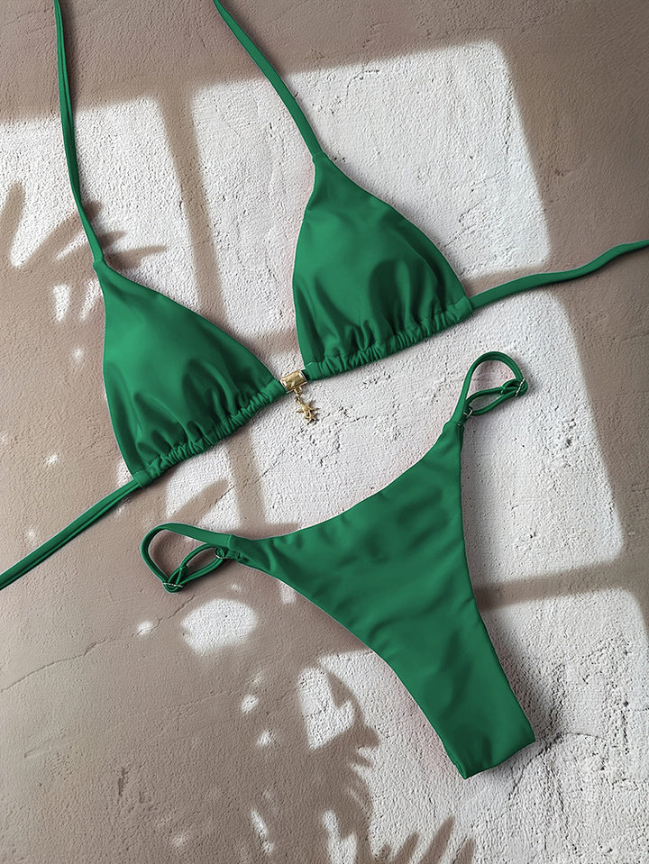 Dame triangel-bikini med justerbare stropper og elegante detaljer Skovae
