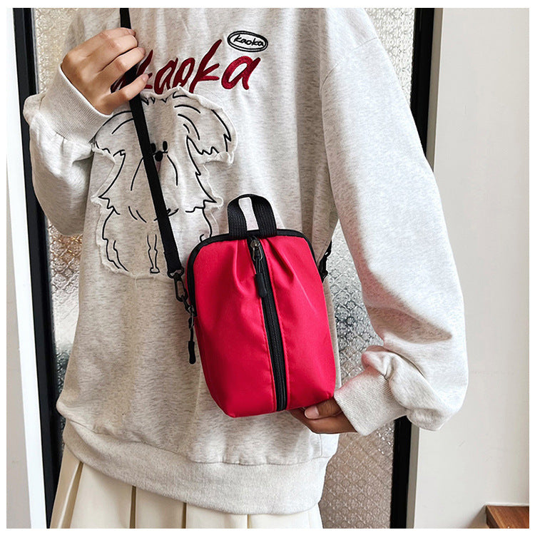 Dame Compact Crossbody Bag med lynlås Stilla