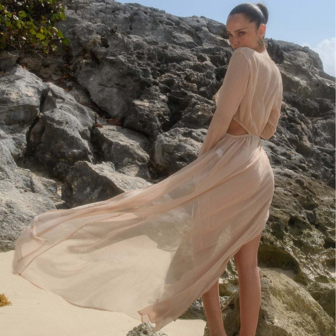 Dame indpakket bikini med gennemsigtig cover-up Stilla