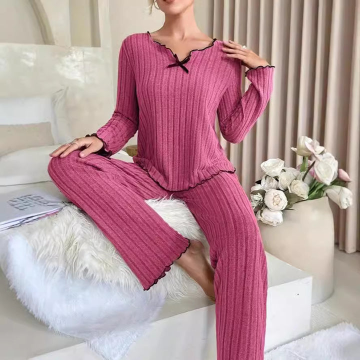 Dame pyjamas i elegant ribdesign Stilla