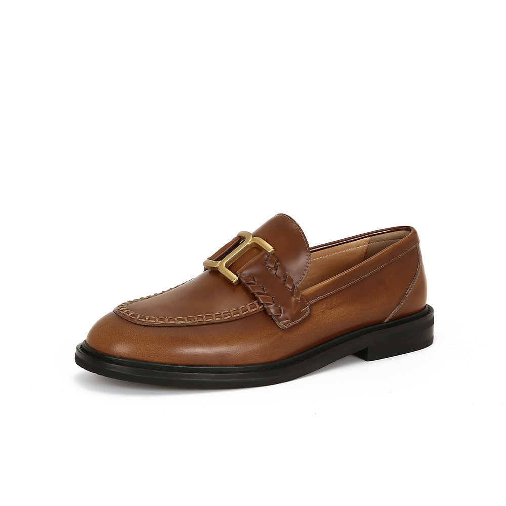 Elegante dames læder slippers med dekorative spænder Stilla
