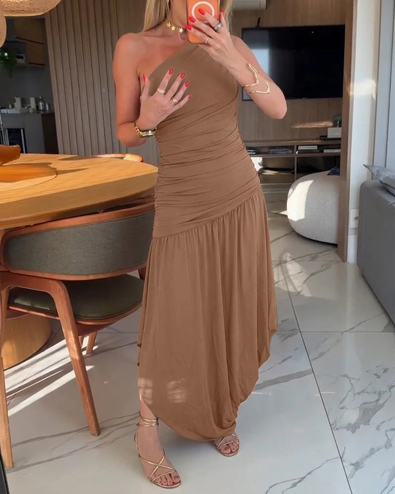 Dame One-Shoulder Maxikjole med raffineret indpakningsskæring Skovae