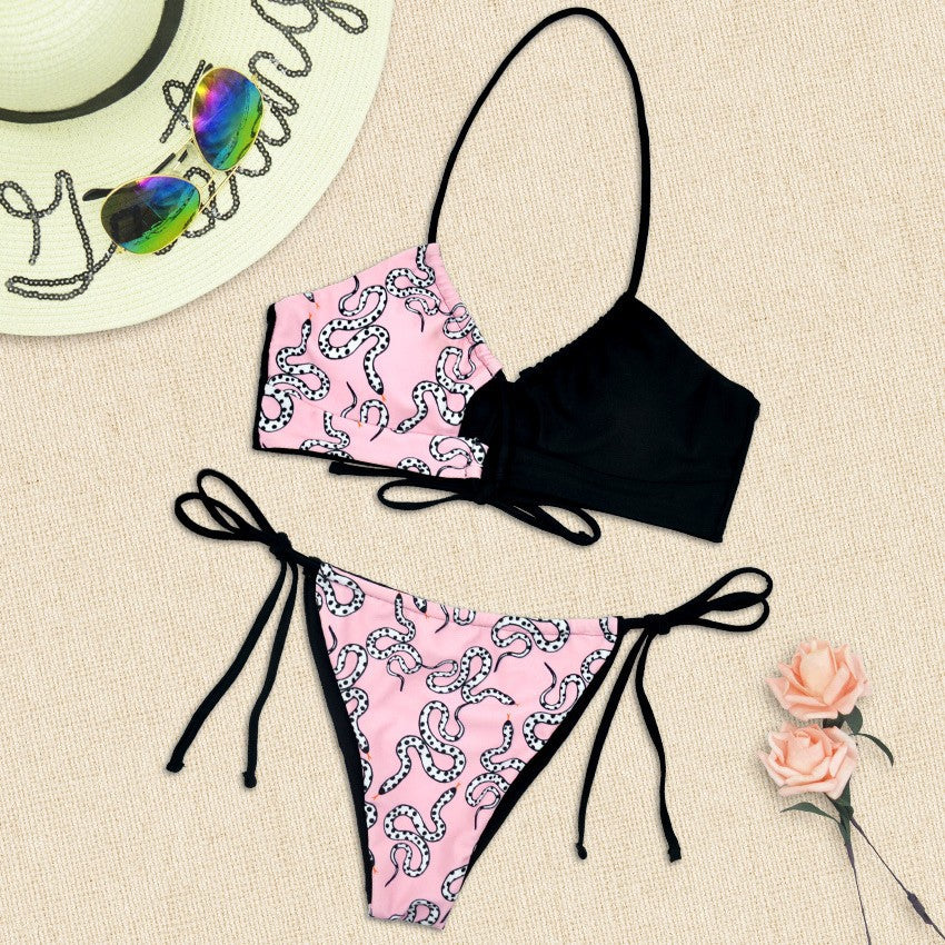 Dame Halter-Bikini med asymmetrisk design og legende mønster Skovae