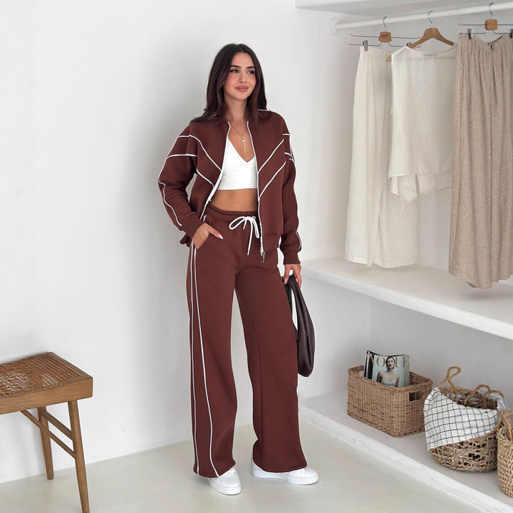 Kvinders sporty lounge set med lynlås og kontrastsyning Skovae
