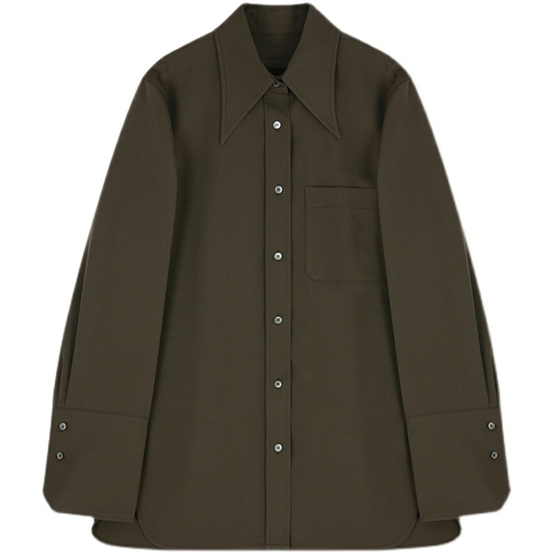 Dame Oversized Bluse med moderne krave og praktisk brystlomme Stilla