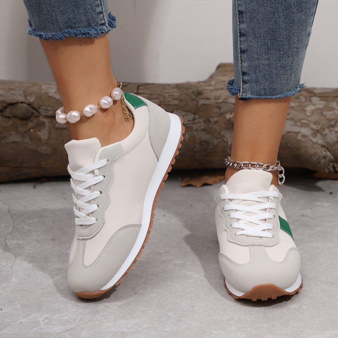 Dame Sporty Sneakers i moderne design med åndbart overmateriale Stilla