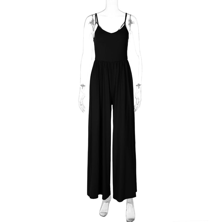 Dame Elegant Jumpsuit med luftig pasform og fine stropper Stilla