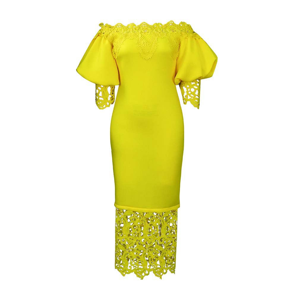 Dame figurtilpasset kjole med Off-Shoulder design og blonde ved kanten Stilla