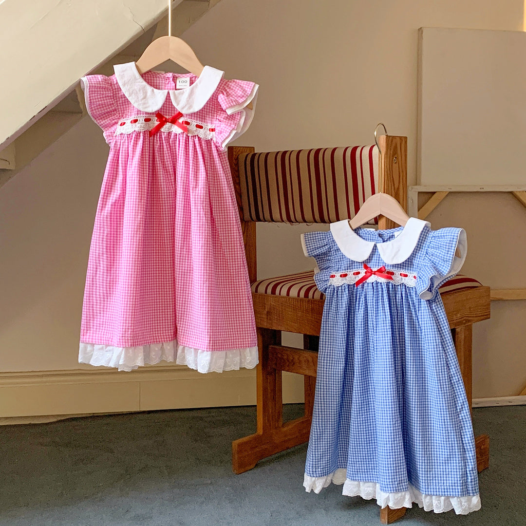 Pige vintage-inspireret gingham-kjole med broderede detaljer Stilla